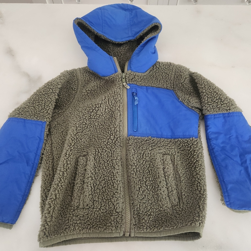 Tucker + Tate 5T sherpa zip up